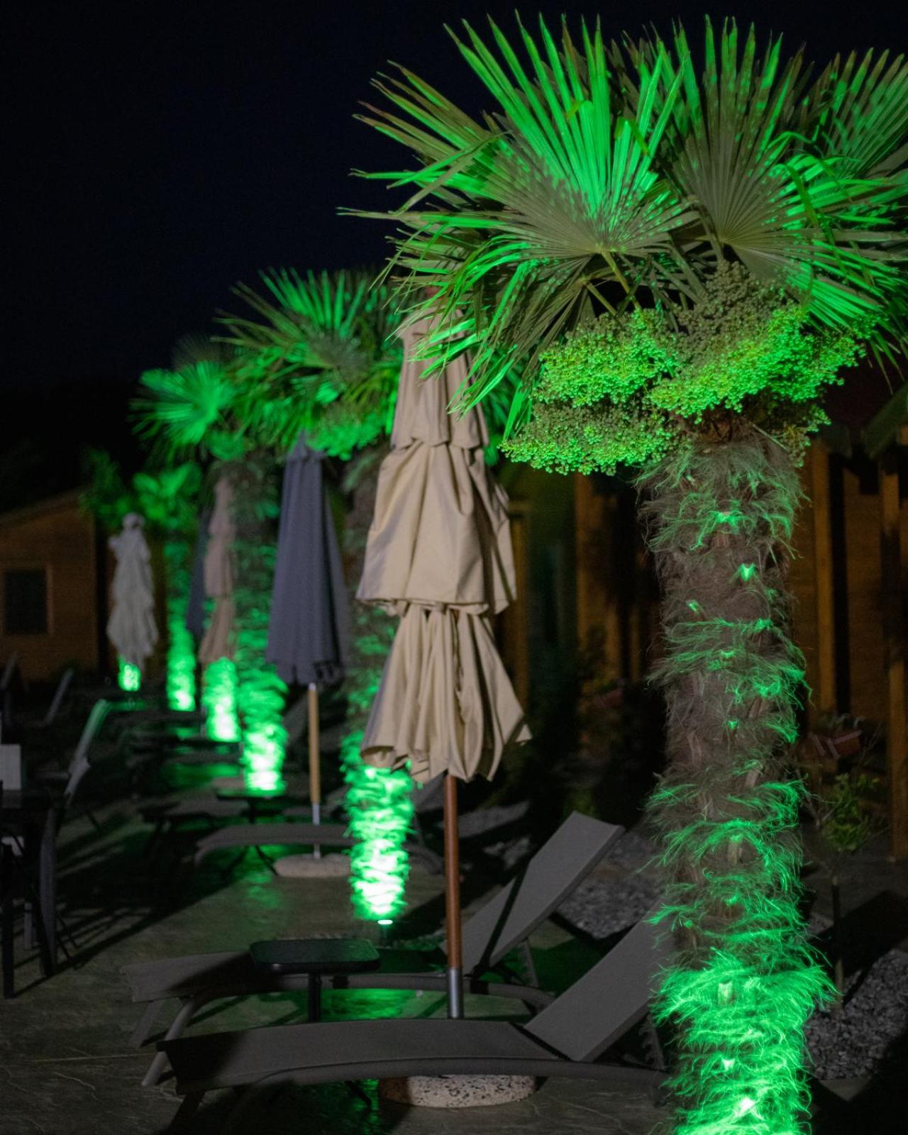 فندق Sunny Garden أولتْسي المظهر الخارجي الصورة